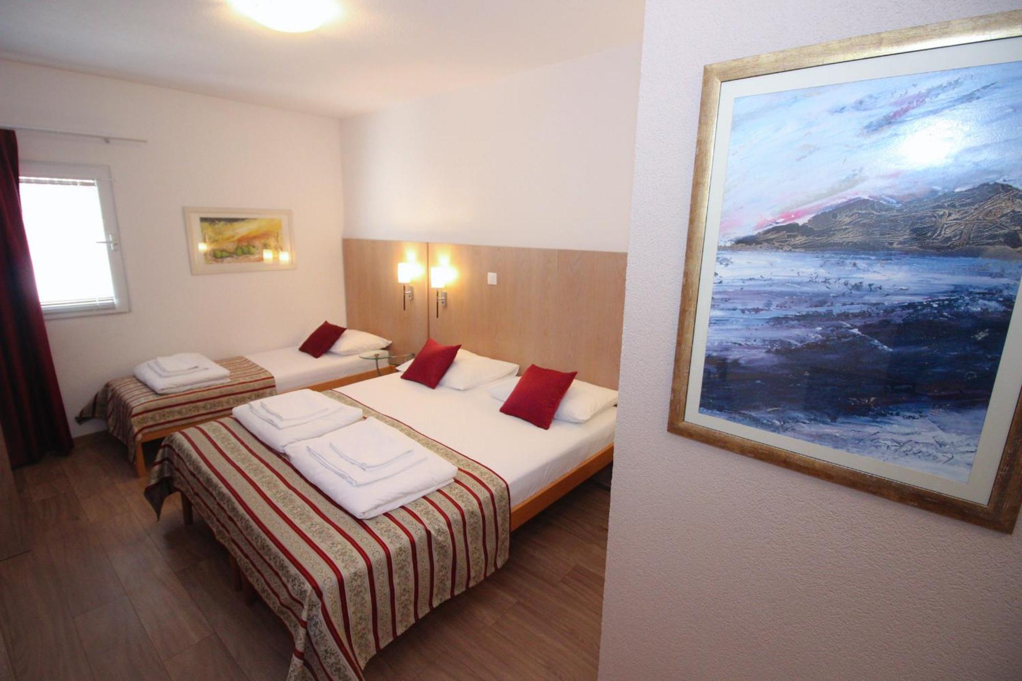 Motel Deny Mostar Eksteriør billede