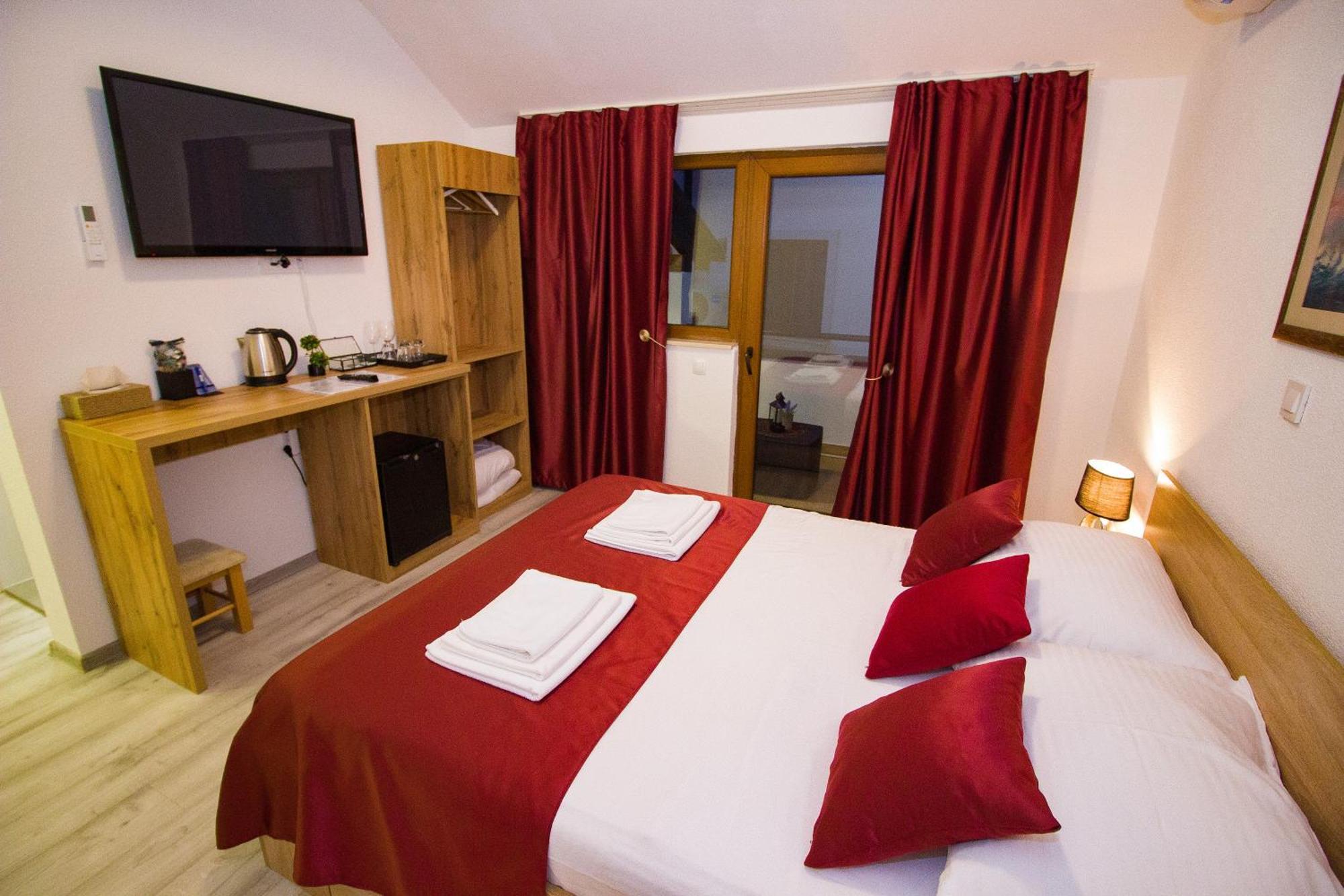 Motel Deny Mostar Eksteriør billede